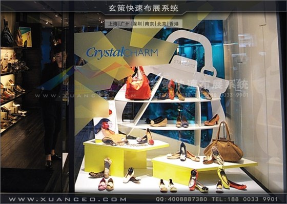 專賣(mài)店櫥窗道具展示 專賣(mài)店櫥窗道具展示