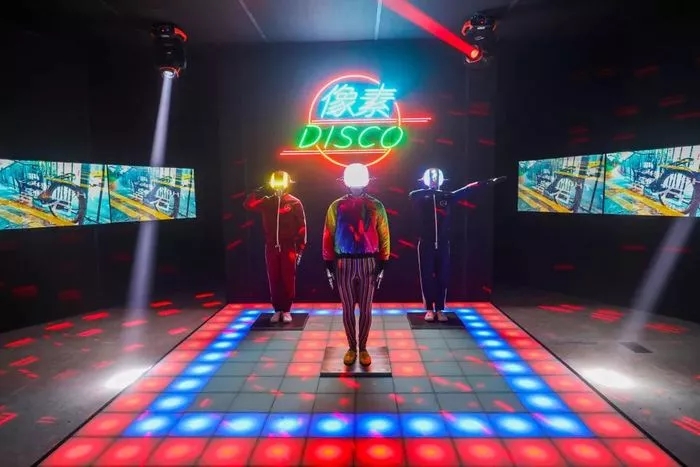 華為手機(jī)影像藝術(shù)展活動(dòng)氛圍區(qū) 華為手機(jī)影像藝術(shù)展活動(dòng)氛圍區(qū)